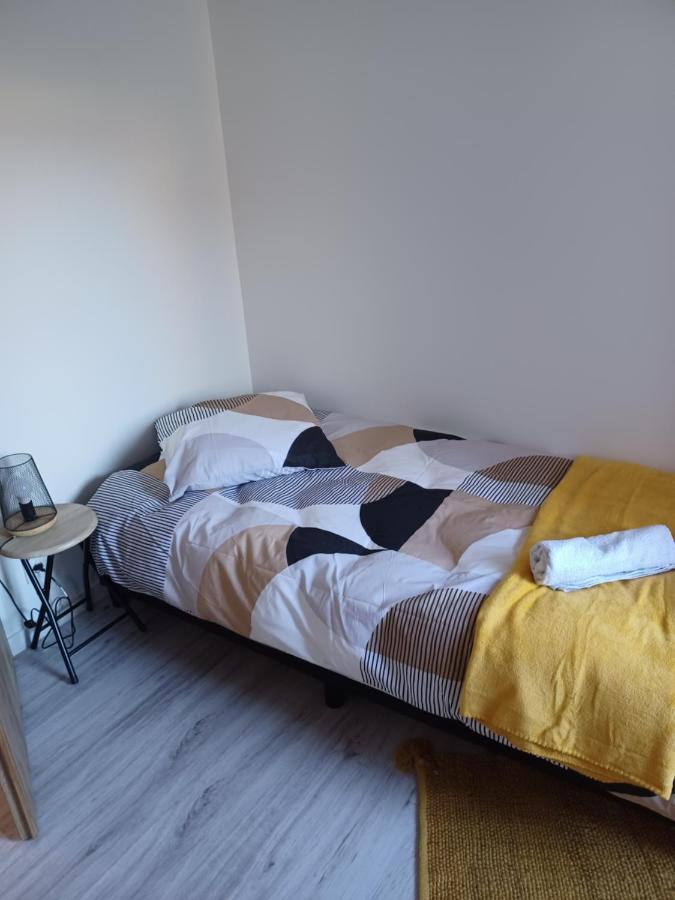 Ernée Duplex Centre Ville מראה חיצוני תמונה