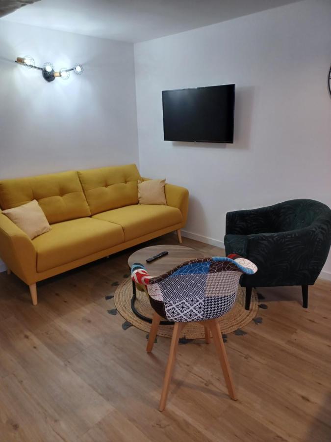 Ernée Duplex Centre Ville מראה חיצוני תמונה